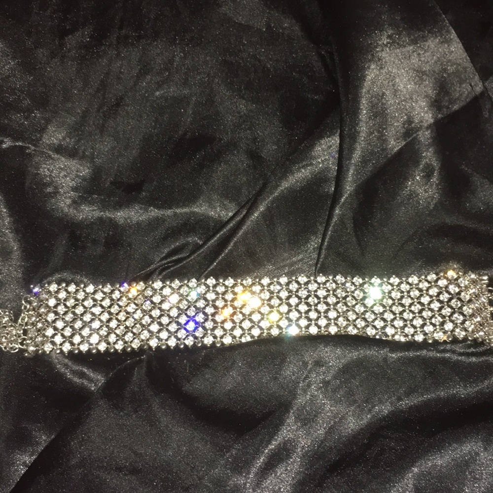Silver crystal choker